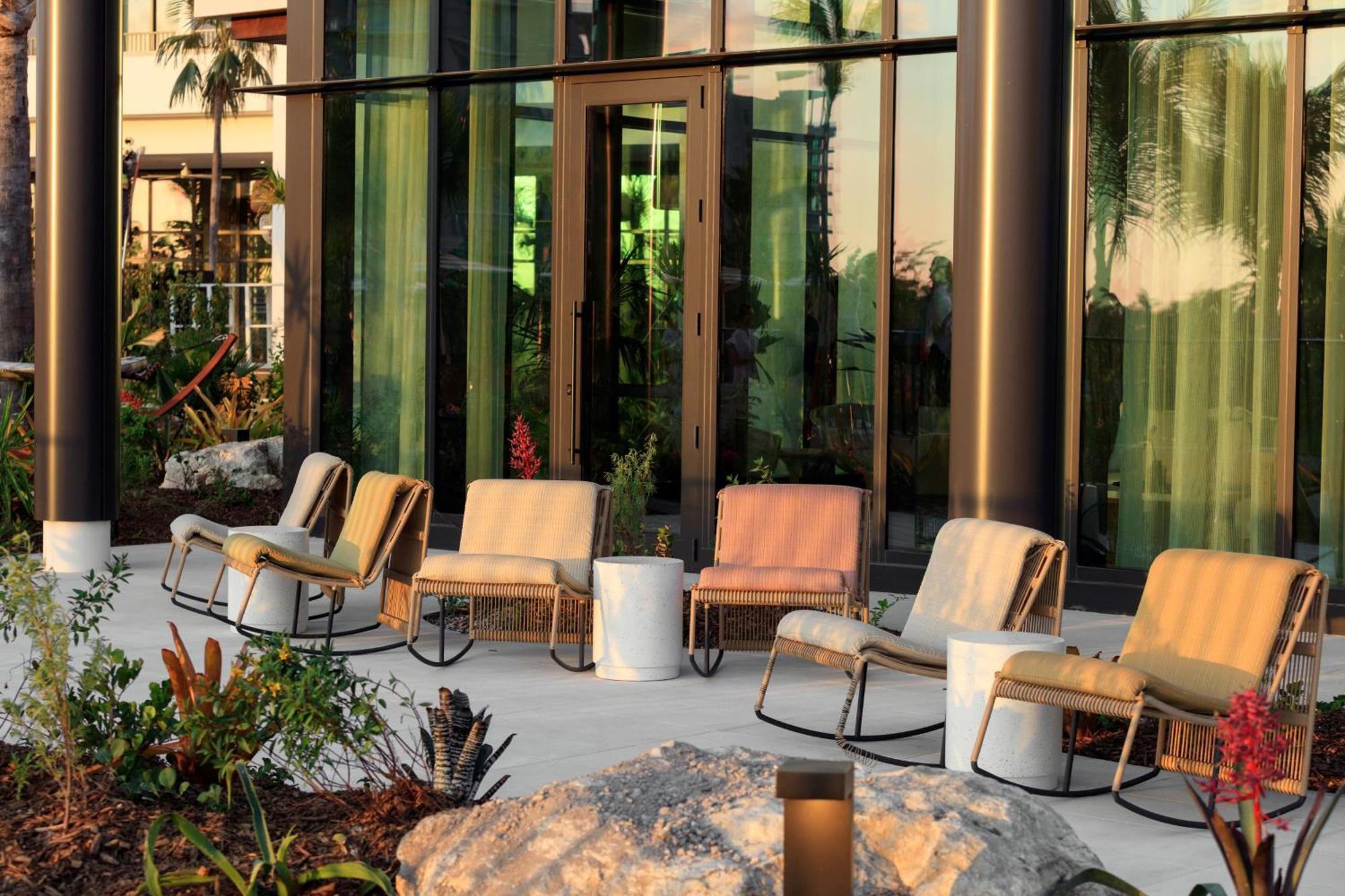Hotel Indigo Grand Cayman By Ihg West Bay Dış mekan fotoğraf